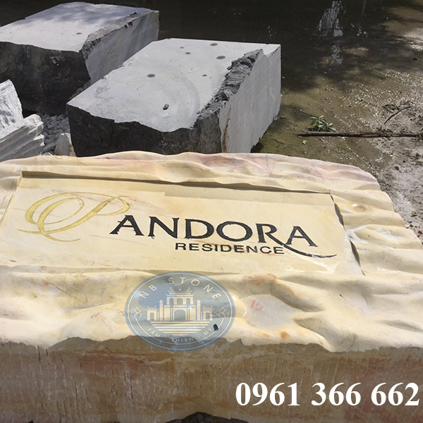 thi cong lap dat bia da nguyen khoi tai cong trinh pandora 1