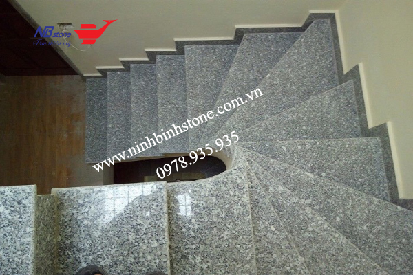 Hình ảnh đá granite ốp cầu thang
