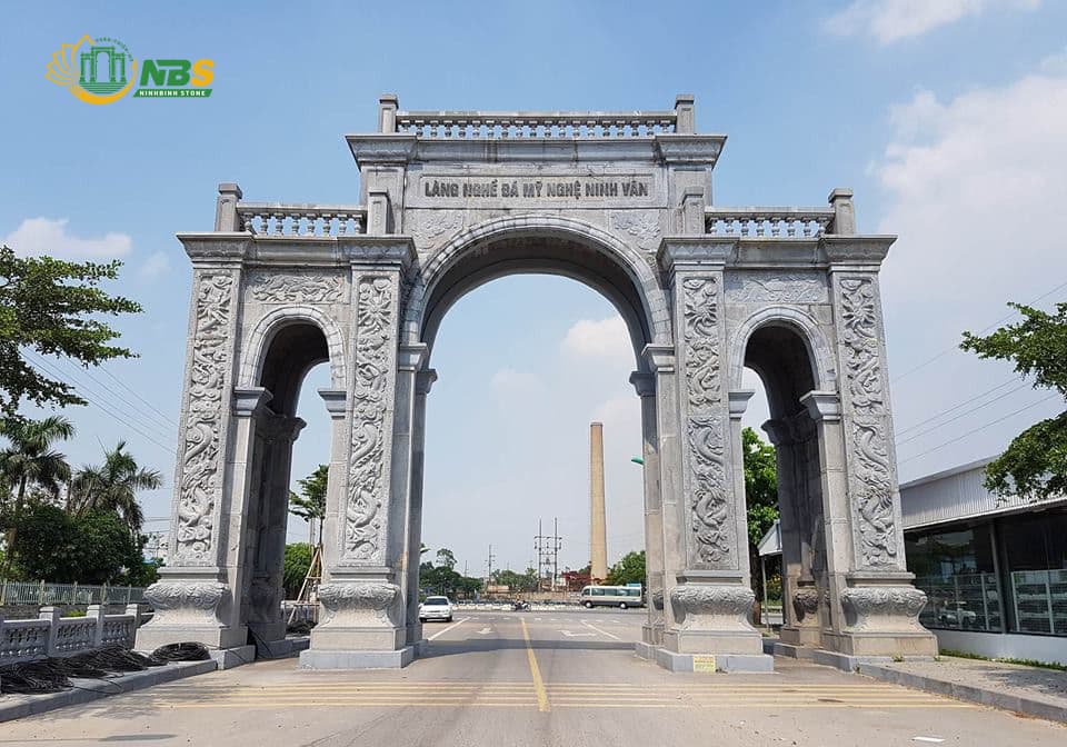 Cổng làng đá mỹ nghệ Ninh Bình