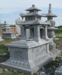 Mộ đá ba mái chạm hoa sen NBS-MCM209