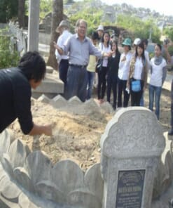 Mộ đá tròn hình bông sen NBS-MĐT209