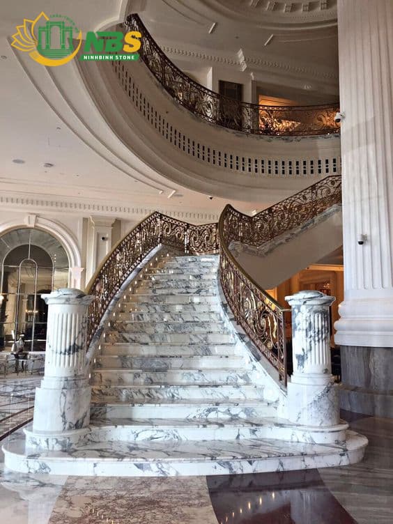 Mẫu ốp đá cầu thang nhà biệt thự bằng đá marble - Đá ốp cầu thang Thanh Hóa