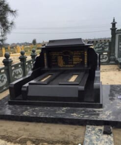 Mộ đá Granite đen nguyên khối NBS-MĐG240