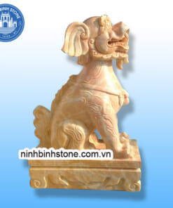 Nghê đá việt màu vàng