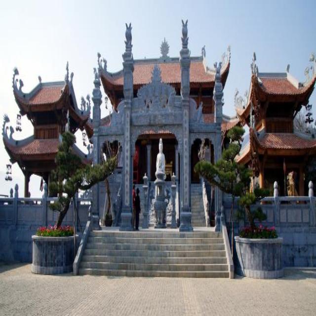 sau 2 nam thai nghen ninh binh stone da hoan thien my man cong trinh chua bao an tai chan nui fansipan