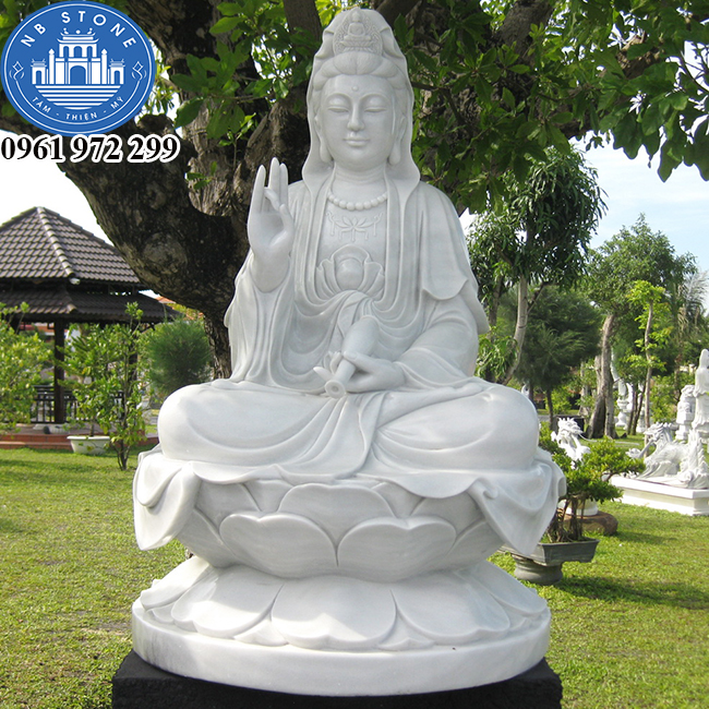Ly giai y nghia tuong Phat Quan Am ngoi dai sen bang da.3