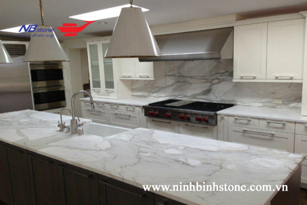 da op granite phong bep 1