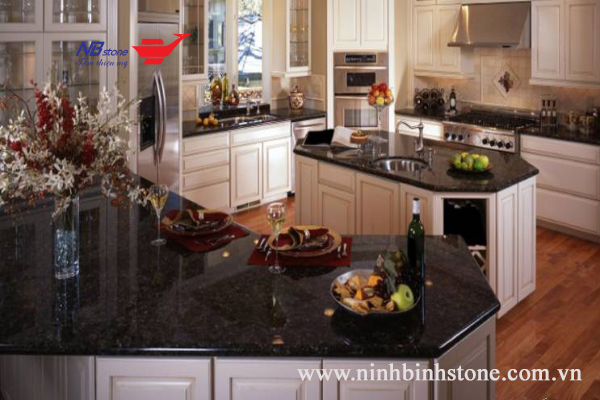 da op granite phong bep 5