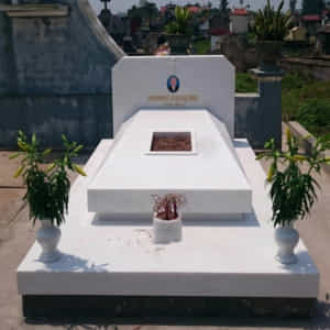 mo da khoi da trang cam thach