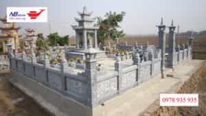 xây dựng lăng mộ đá