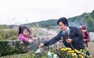 Tết thanh minh và ý nghĩa của tục tảo mộ của người Việt