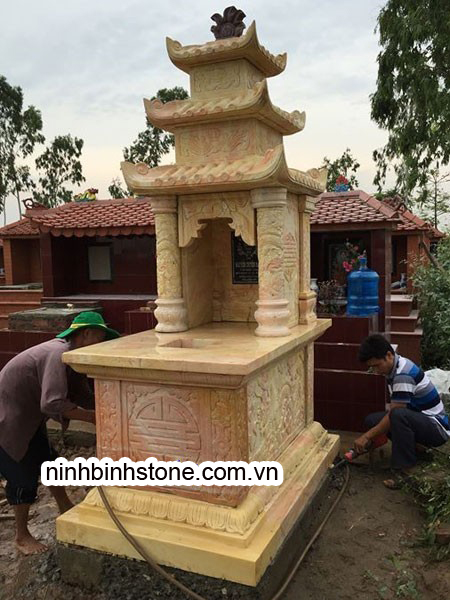 mộ màu vàng
