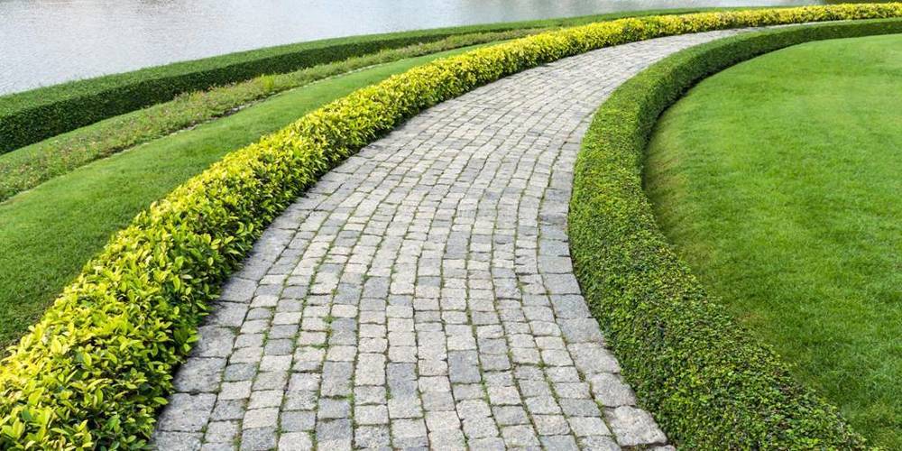Kích thước cây hương ngoài trời thờ thần linh | Bàn thờ ngoài trời 13 Đá lát đường dạo