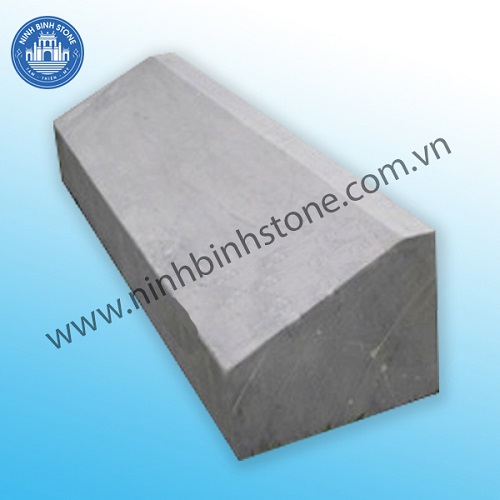 Hướng dẫn cách lựa chọn hòn non bộ phong thủy rước tài lộc vào nhà 14 Đá bó vỉa hè màu xanh rêu