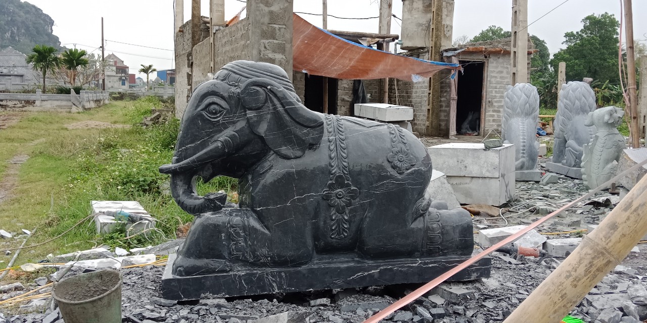 Tượng voi đá phong thuỷ