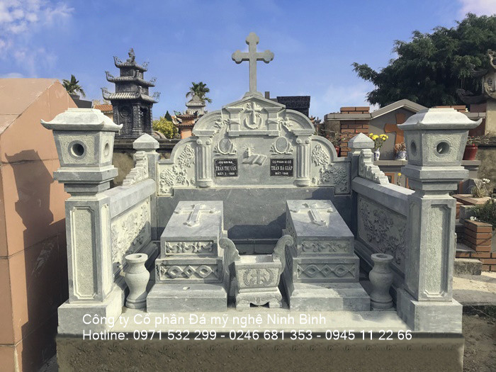 Mẫu mộ công giáo đẹp tại Đá Mỹ Nghệ Ninh Bình