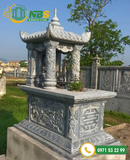 Mộ đá một mái với kiến trúc vừa vặn, tổng thể hài hoà là mẫu mộ đá được sử dụng rộng rãi tại Việt Nam