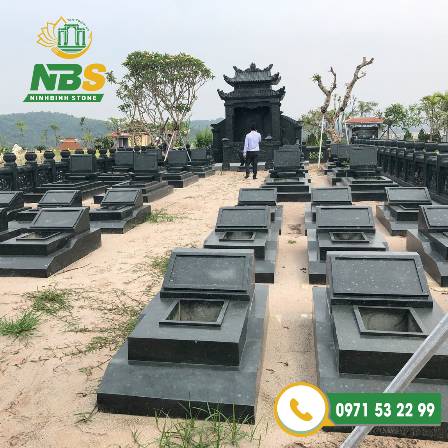 Xây dựng, cải táng mộ phần là cách để con cháu thể hiện lòng thành kính, hiếu thảo với ông bà tổ tiên, với những người thân đã mất