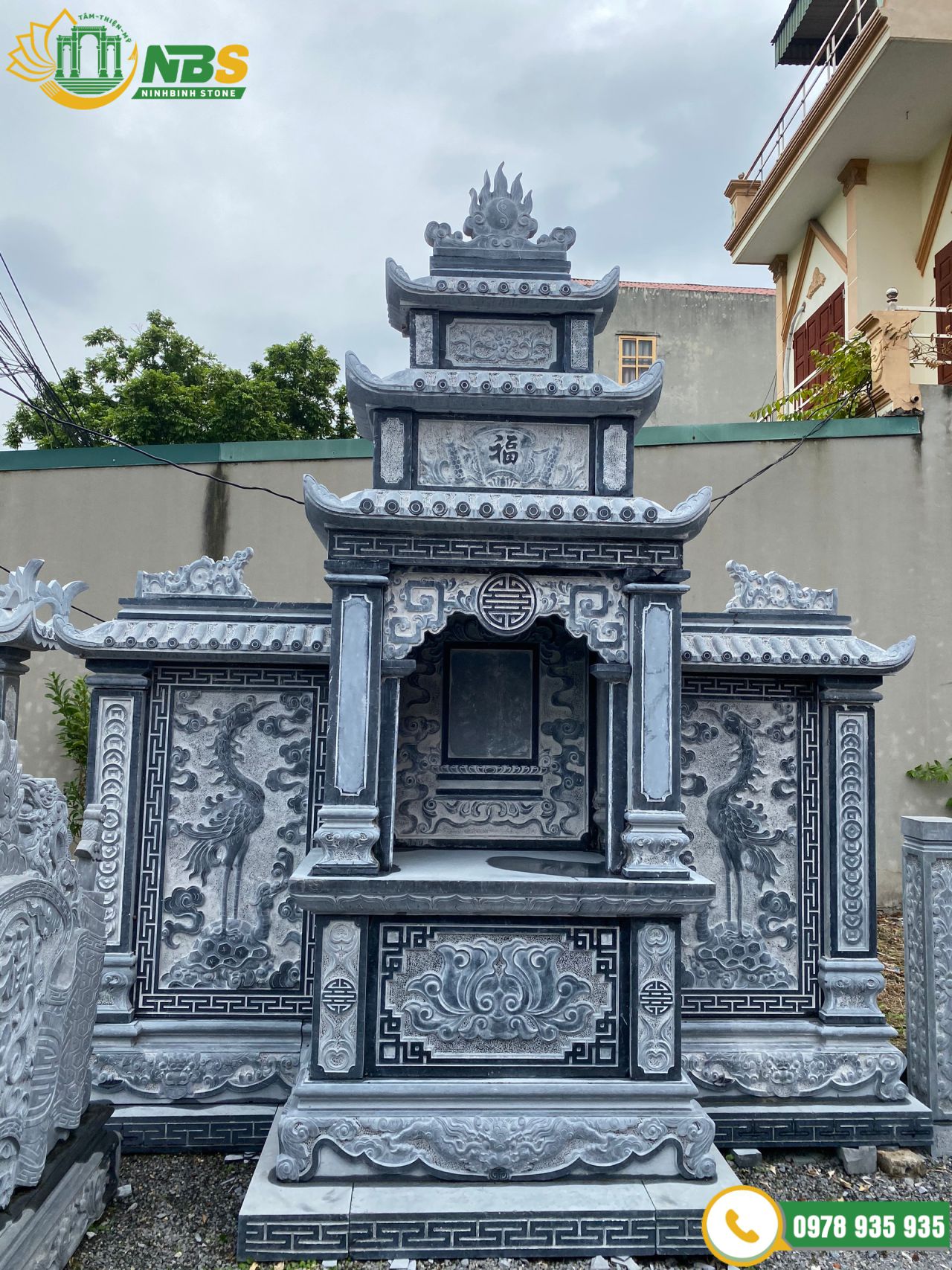 Cách thiết kế lăng mộ đá 1 mái đẹp, kiên cố, xem ngay!