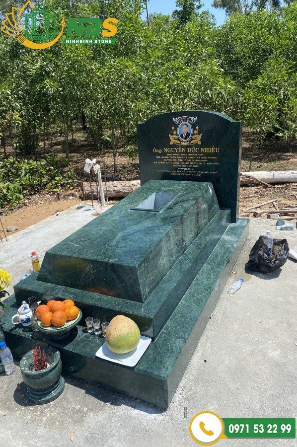 chi phí xây dựng mộ đá