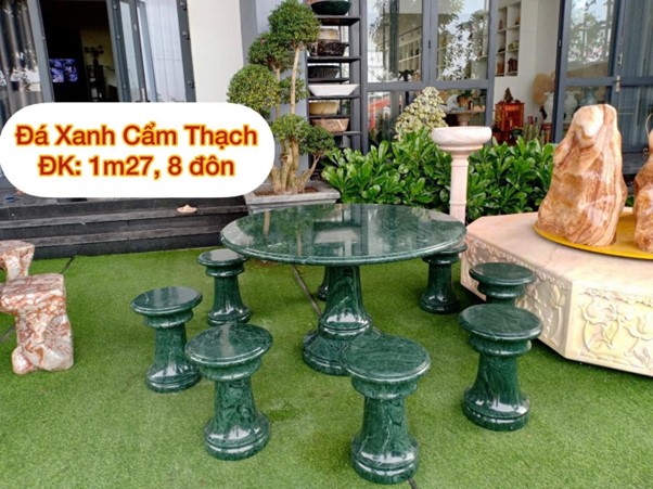chạm khắc đá