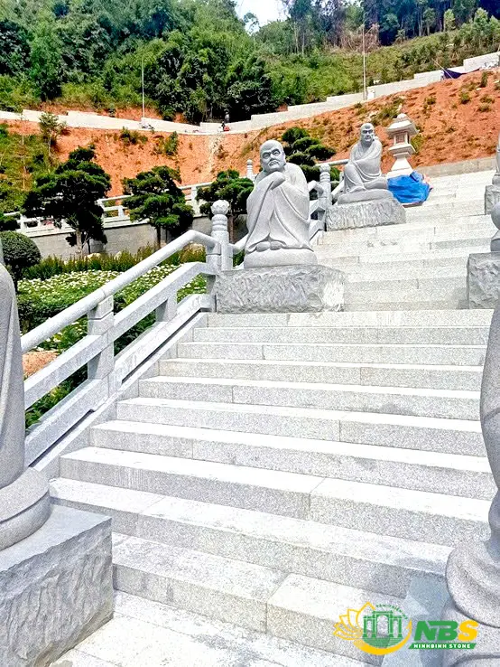 tượng phật bà quan âm bằng đá